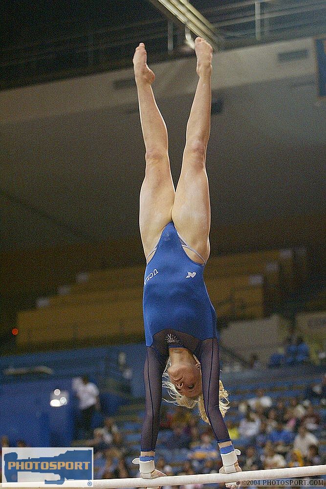 Women's Gymnastics 09-0301 by PHOTOSPORT