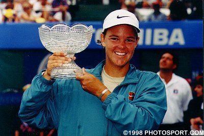 Lindsay Davenport lifts cup. Please wait for image to load.