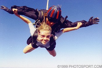 https://www.photosport.com/skydiving/tand0143.jpg